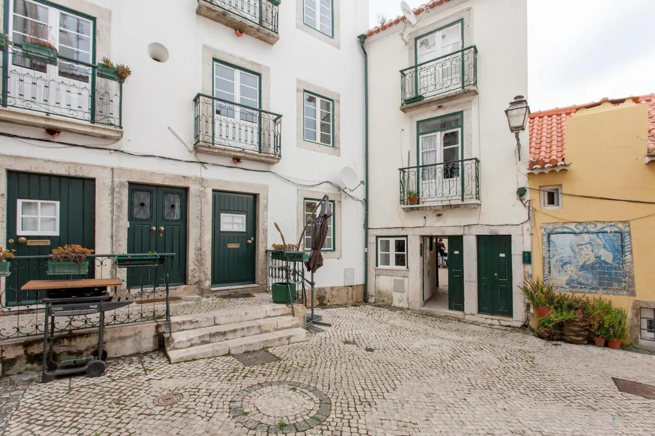 Alfama Charming Apt With 2 Free Bikes By Timecooler Lisboa Dış mekan fotoğraf